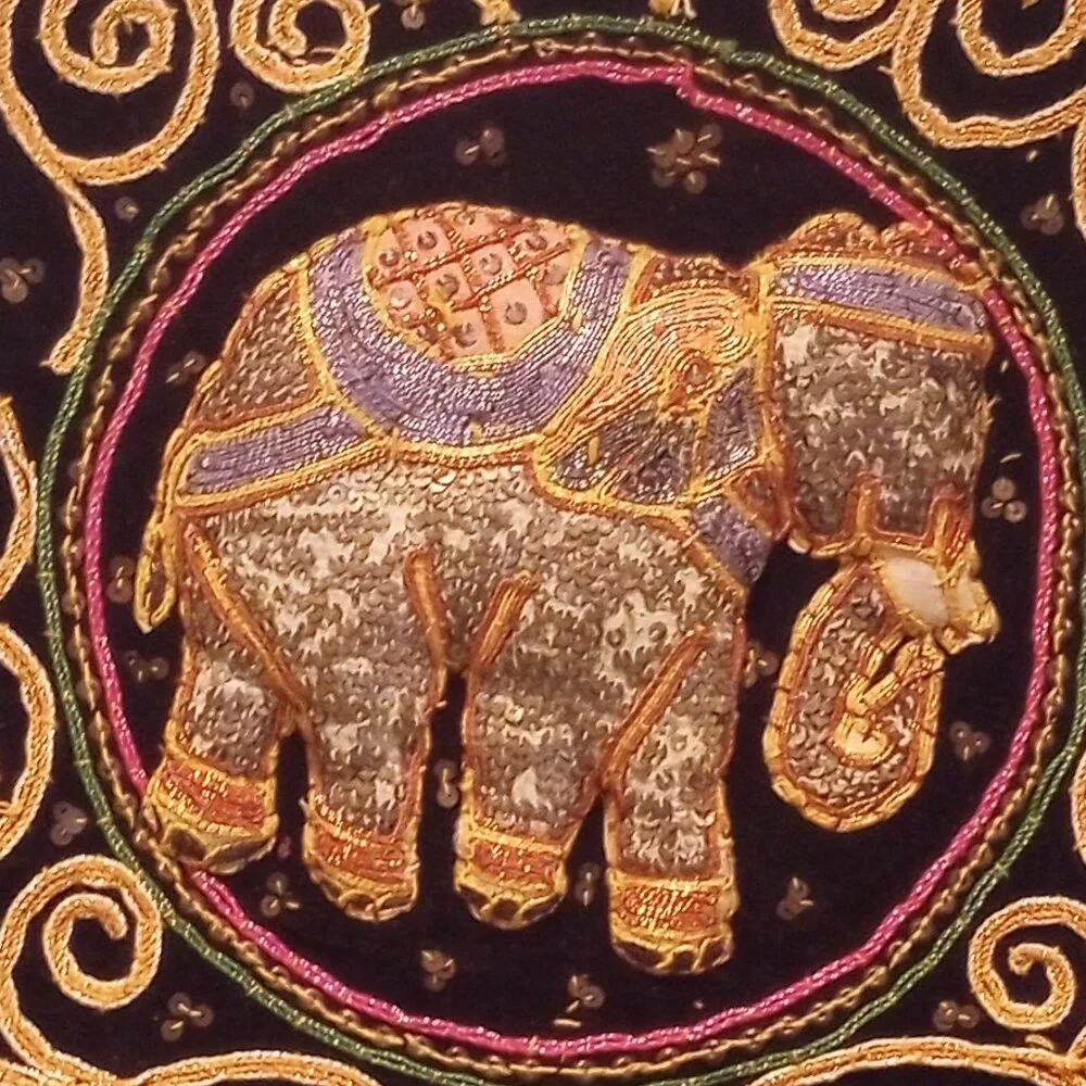 Carol Horn Work shop vintage sequin/embroidered elephant design vest! L - Picture 6 of 7